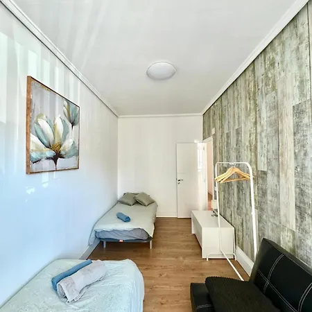 Apartament Vlc Center 4 *